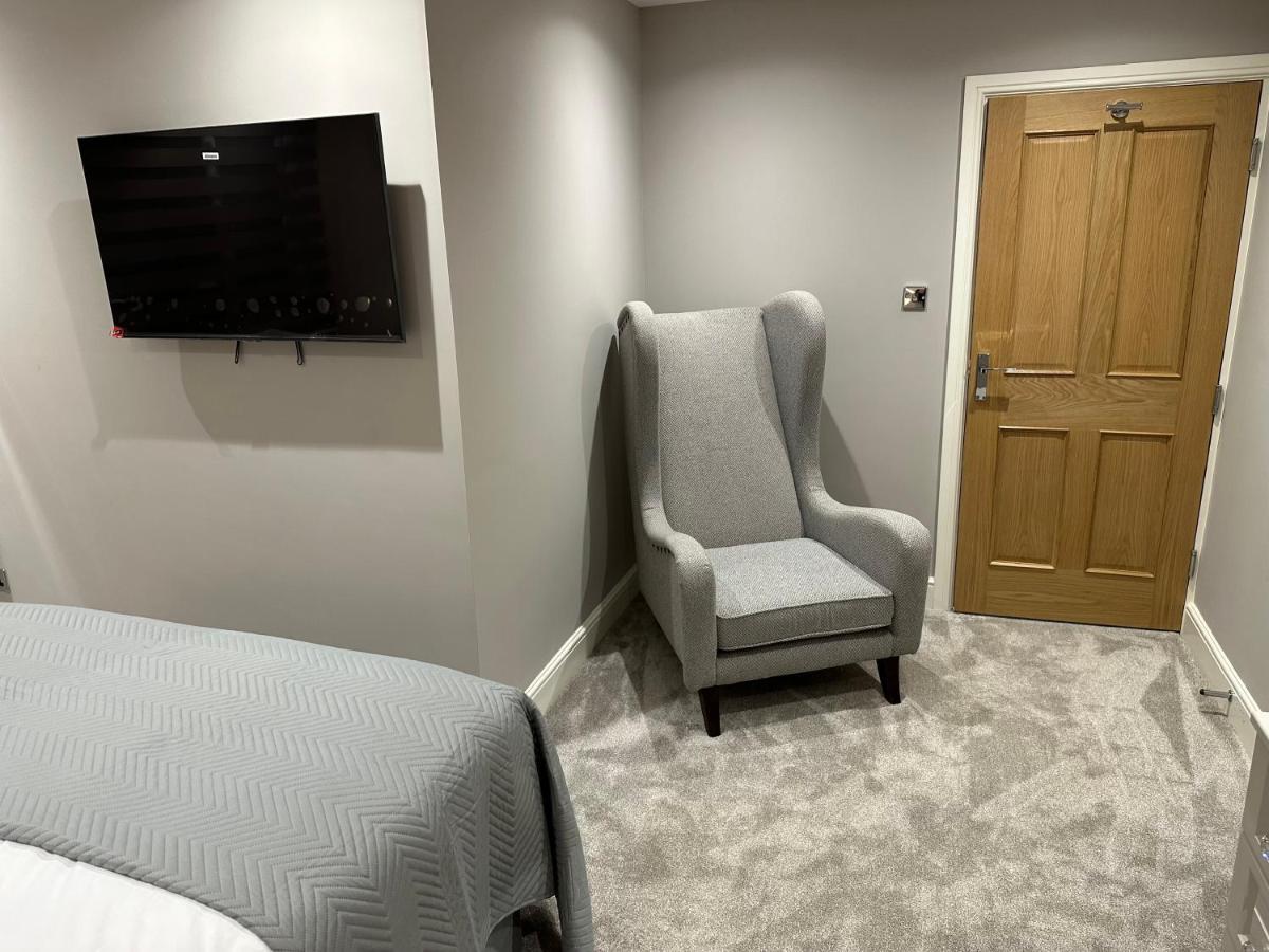 Willshaw Suites For Families Over 25 Only Blackpool Exteriör bild
